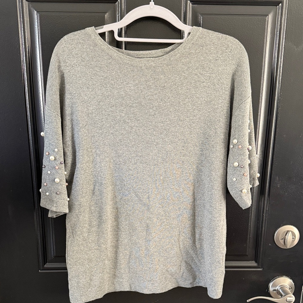 Elegant Gray Pearl-Embellished Women's Sweater